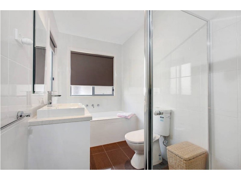 4 Gervase Avenue, Glenroy VIC 3046