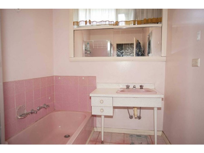 122 Boundry Road, Pascoe Vale VIC 3044