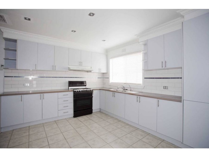 1/104 Middle Street, Hadfield VIC 3046