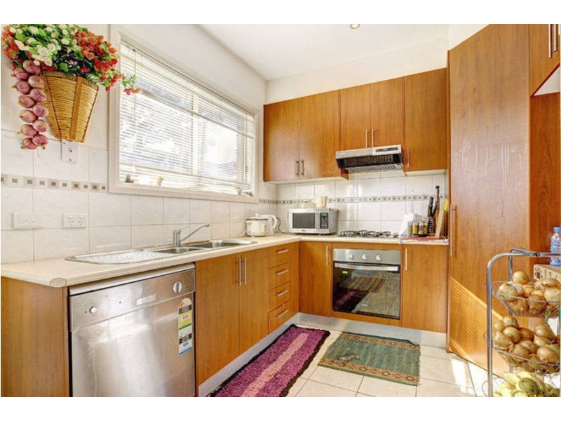 2/11 Martell Street, Broadmeadows VIC 3047