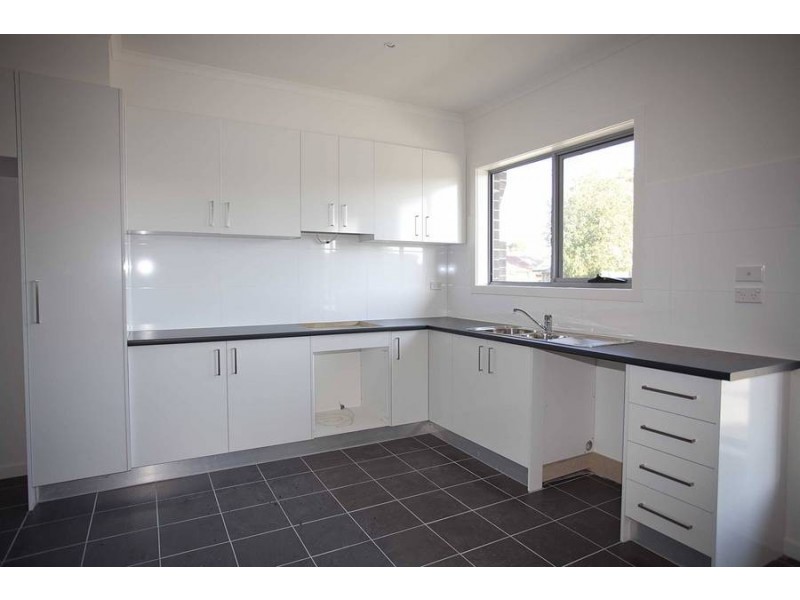 2/26 Ernest Street, Broadmeadows VIC 3047