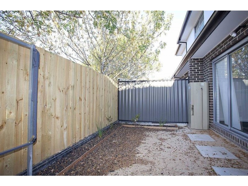 2/26 Ernest Street, Broadmeadows VIC 3047