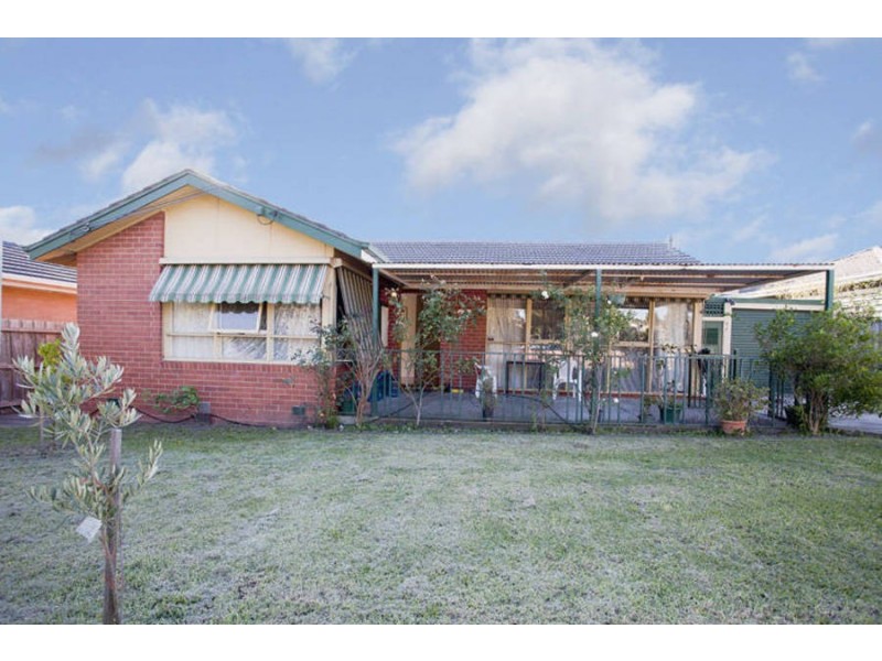 27 Millewa Crescent, Dallas VIC 3047