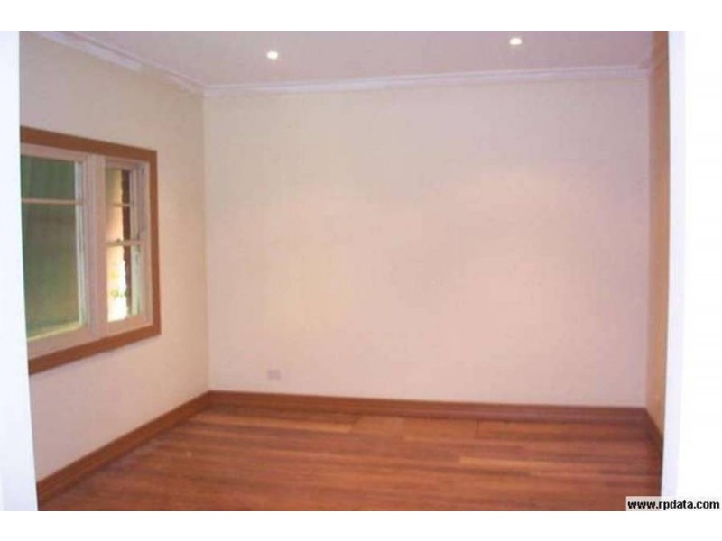 30 Louvain Street, Coburg VIC 3058