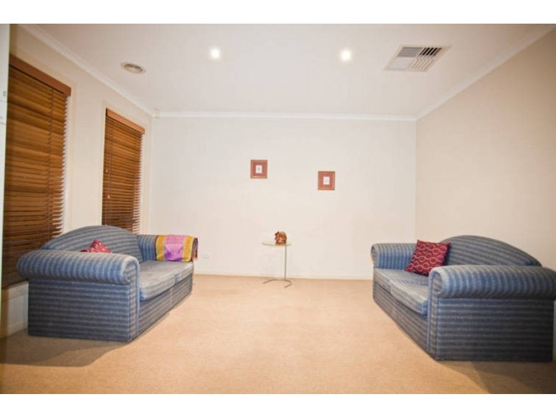 64 Jukes Road, Fawkner VIC 3060