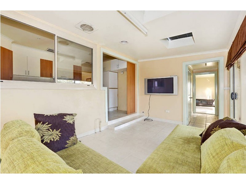 203 Dallas Drive, Dallas VIC 3047