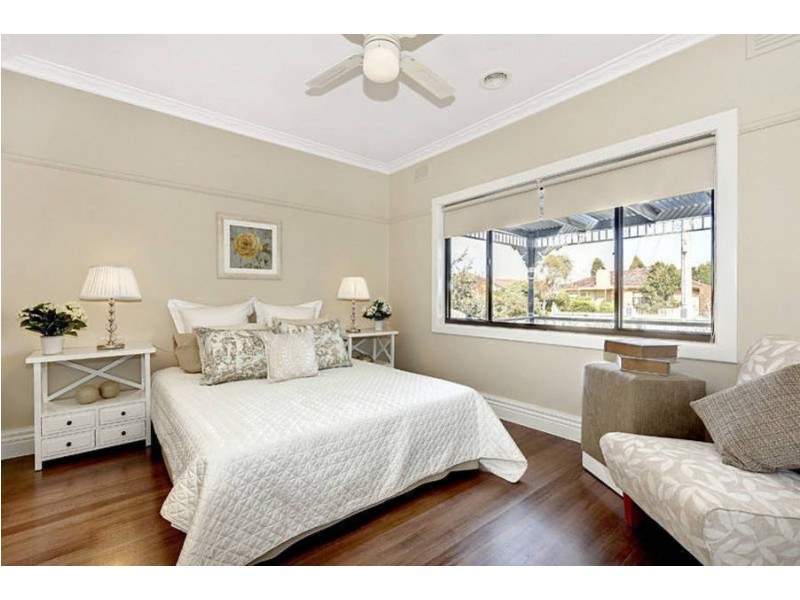 24 Talbot Street, Hadfield VIC 3046