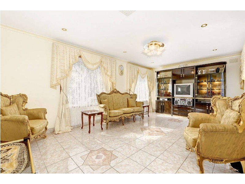 27 Talgarno Street, Broadmeadows VIC 3047