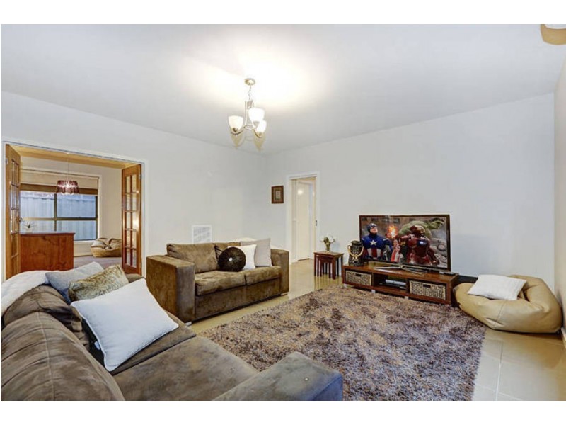 15 Princes Circuit, Craigieburn VIC 3064