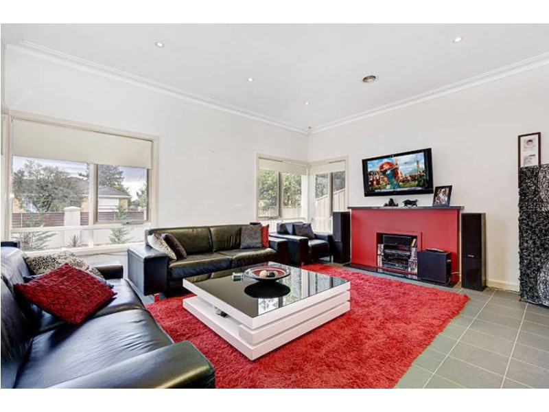 16 Minona Street, Fawkner VIC 3060