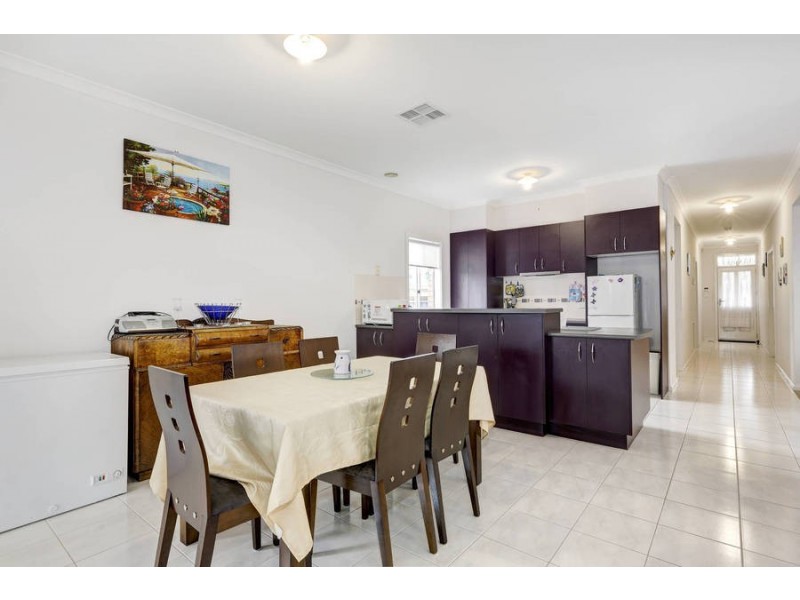 20 Marchmont Rise, Craigieburn VIC 3064