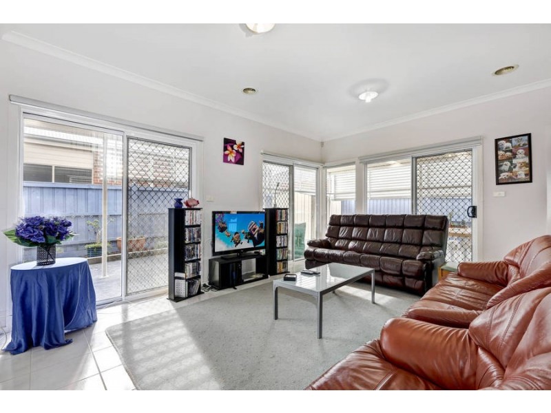 20 Marchmont Rise, Craigieburn VIC 3064