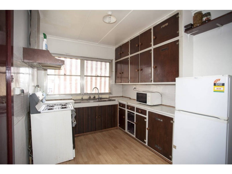 13 Pylong Crescent, Dallas VIC 3047