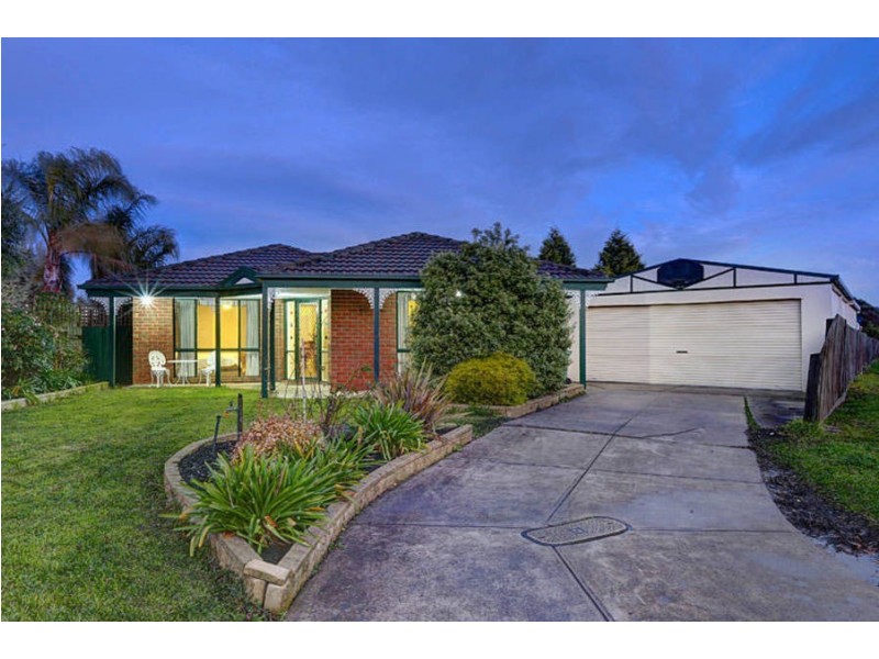11 Surrey Court, Craigieburn VIC 3064