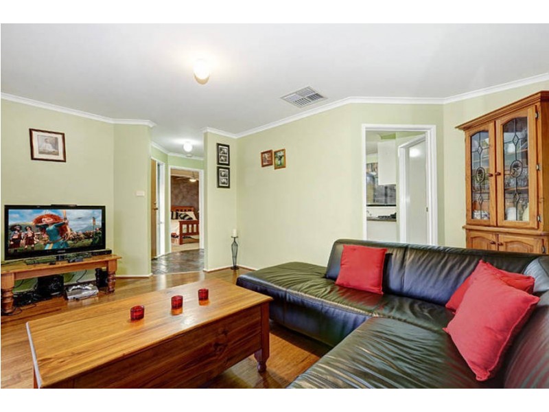 11 Surrey Court, Craigieburn VIC 3064