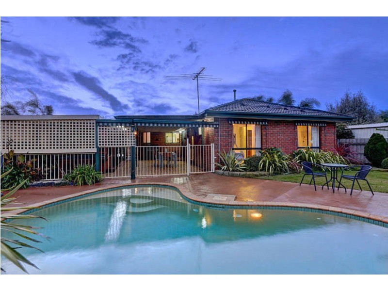 11 Surrey Court, Craigieburn VIC 3064