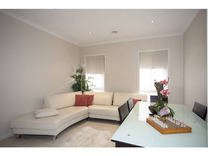 16 Daymar Circuit, Craigieburn VIC 3064