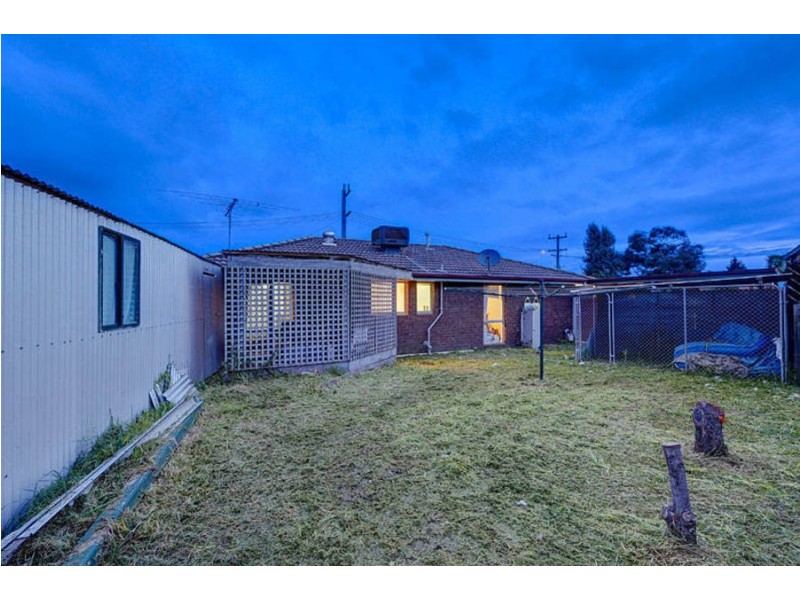 2 Hook Court, Craigieburn VIC 3064