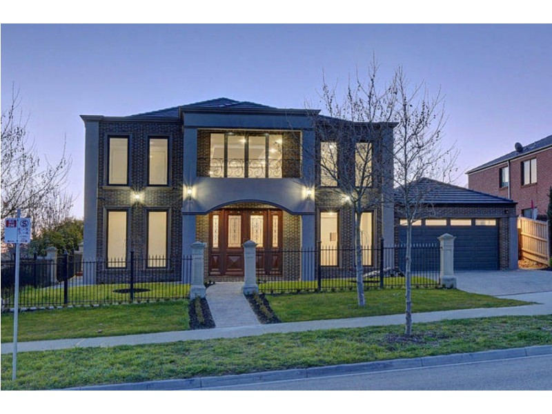 6 Windrock Avenue, Craigieburn VIC 3064