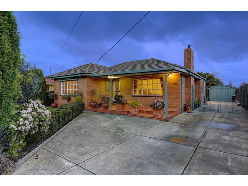 25 Lowson Street, Fawkner VIC 3060