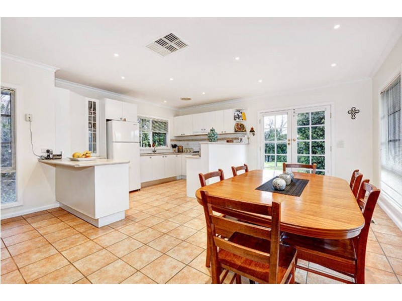 25 Lowson Street, Fawkner VIC 3060