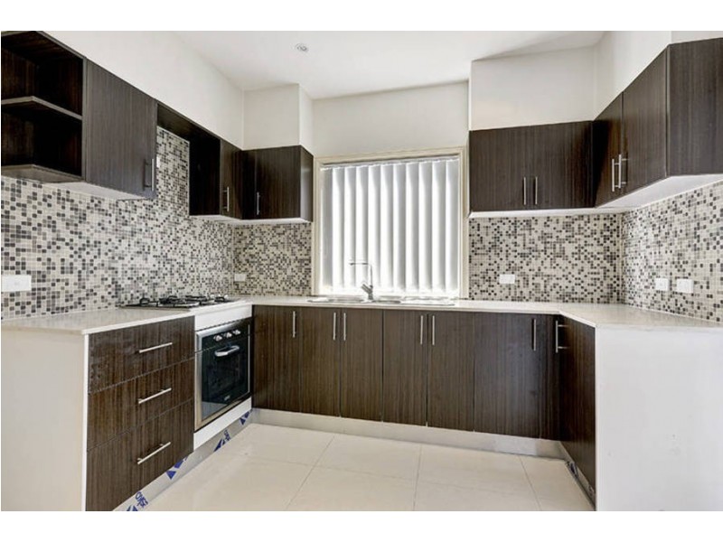 2/78 Maude Avenue, Glenroy VIC 3046