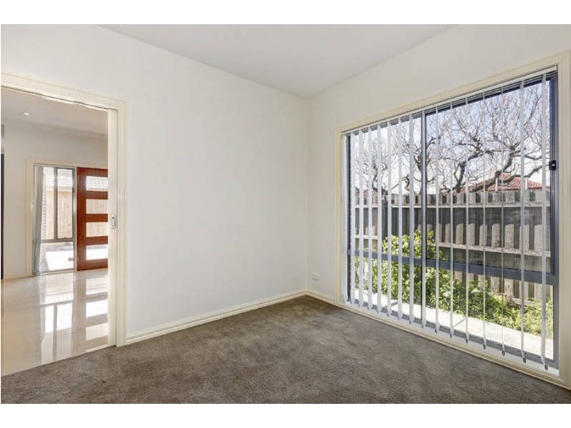 2/78 Maude Avenue, Glenroy VIC 3046