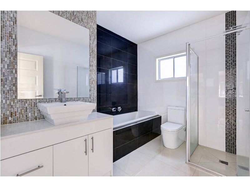 2/78 Maude Avenue, Glenroy VIC 3046