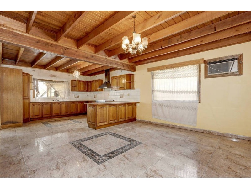 98 Lahinch Street, Broadmeadows VIC 3047