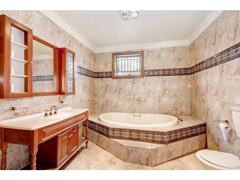 98 Lahinch Street, Broadmeadows VIC 3047