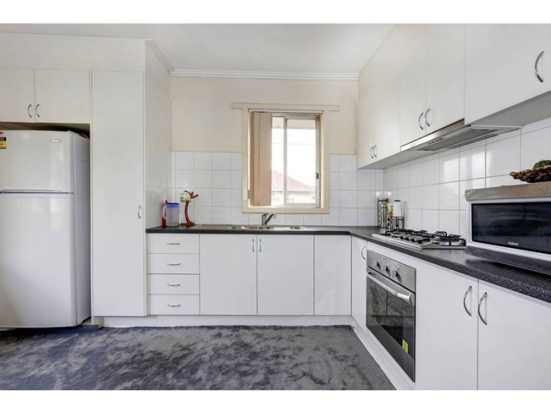 22 Heather Court, Glenroy VIC 3046