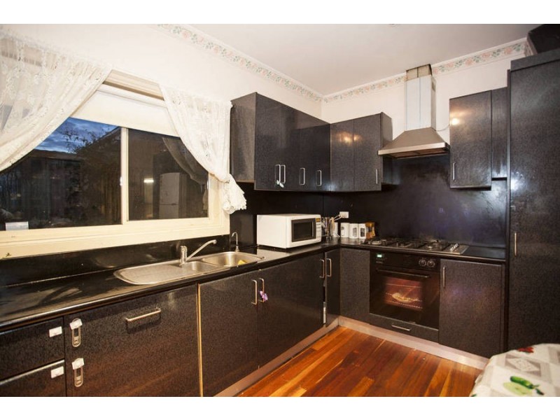 45 Plumpton Avenue, Glenroy VIC 3046