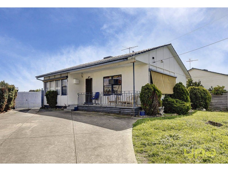 13 Boort Street, Dallas VIC 3047