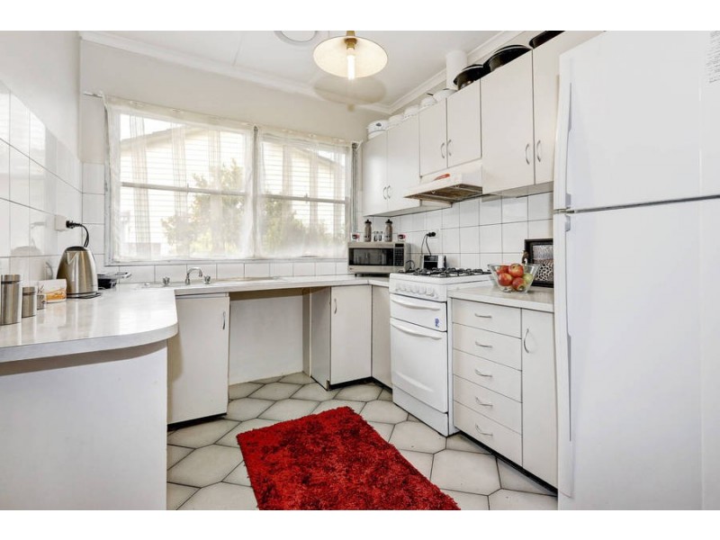 13 Boort Street, Dallas VIC 3047