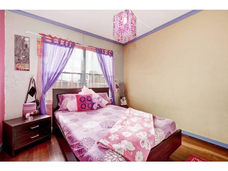 13 Boort Street, Dallas VIC 3047