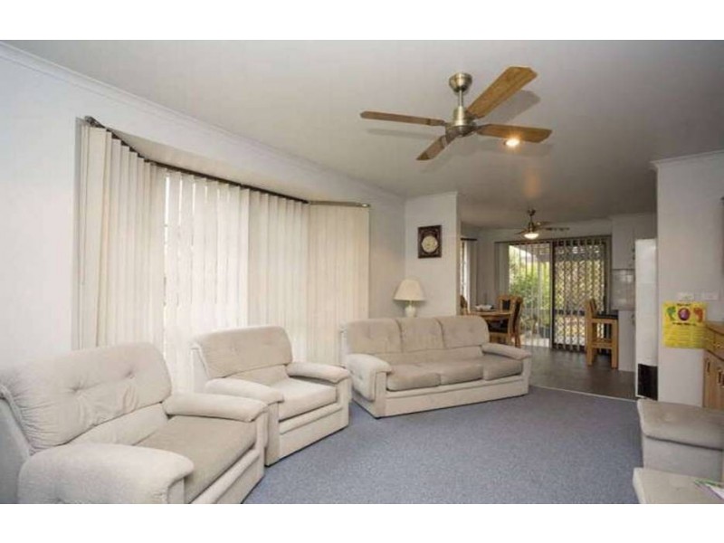 2 Hook Court, Craigieburn VIC 3064
