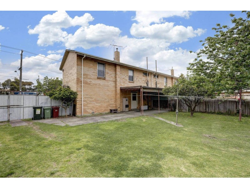 425 Barry Road, Dallas VIC 3047