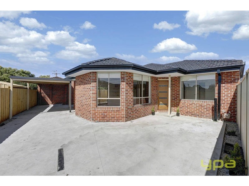 16A Gillingham Avenue, Craigieburn VIC 3064