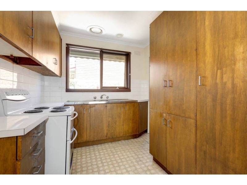 1/33 Clovelly Avenue, Glenroy VIC 3046