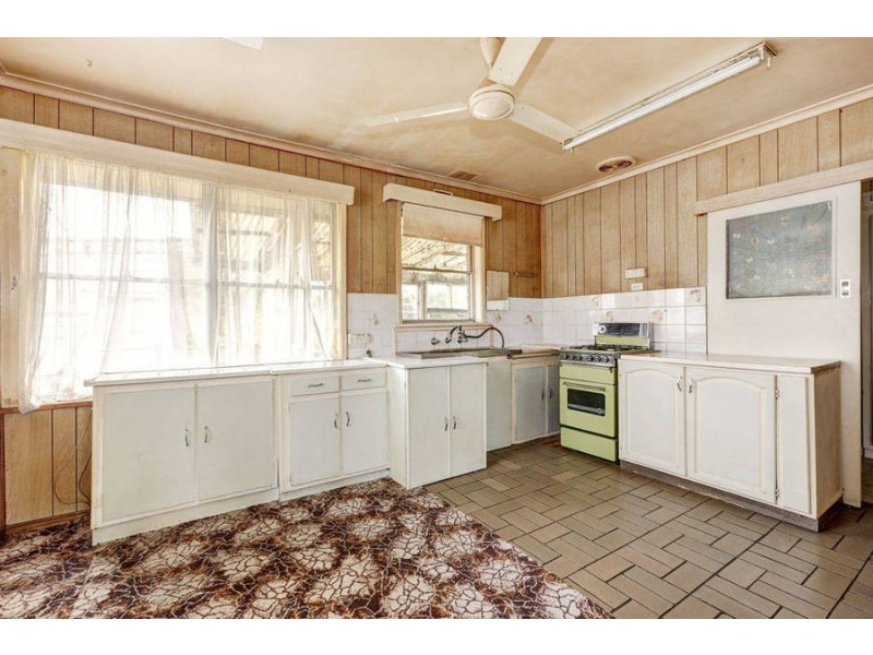 39 Berger Street, Dallas VIC 3047