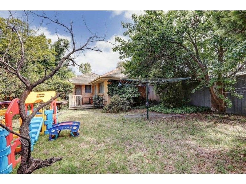 106 Sunset Boulevard, Jacana VIC 3047