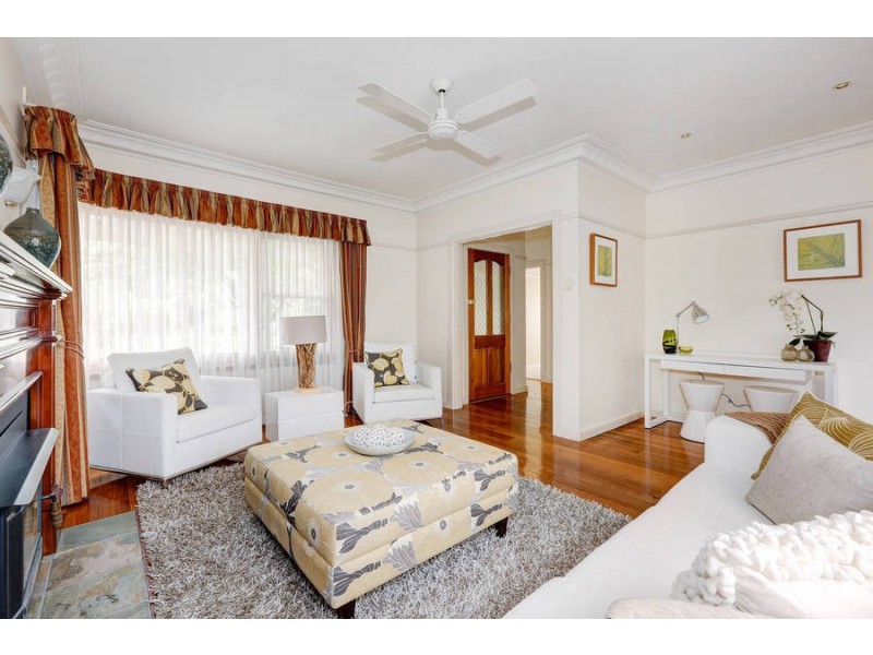 76 Xavier Street, Oak Park VIC 3046