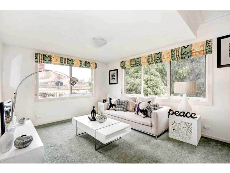 76 Xavier Street, Oak Park VIC 3046