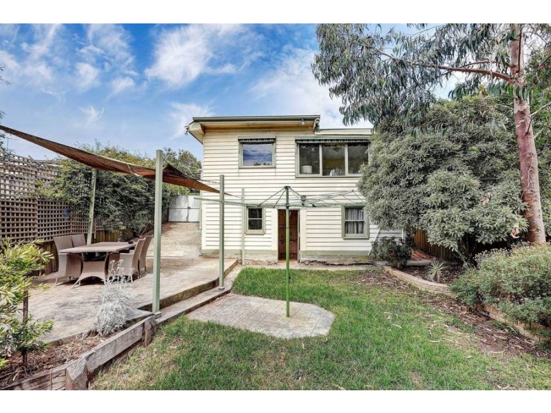 76 Xavier Street, Oak Park VIC 3046