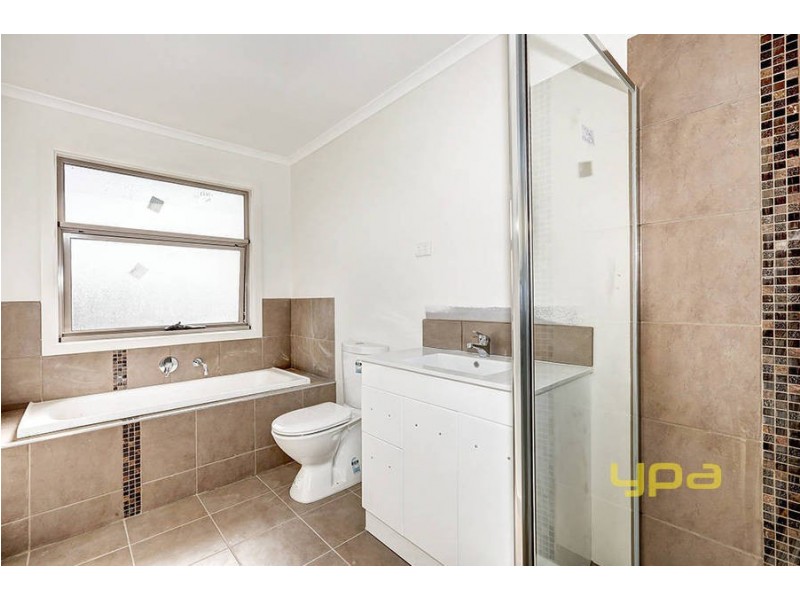 1/67 Hubert Avenue, Glenroy VIC 3046