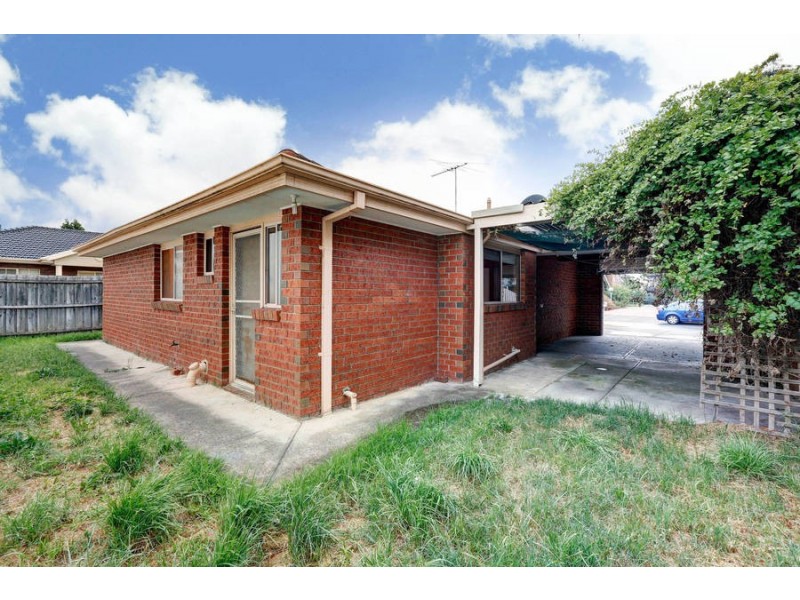 22 Freeman Avenue, Glenroy VIC 3046