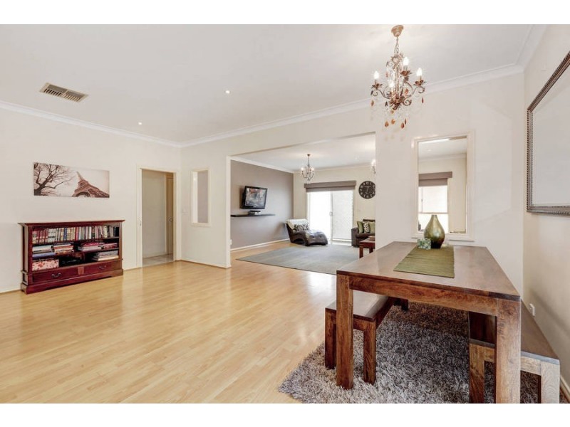 14 Winchester Way, Broadmeadows VIC 3047