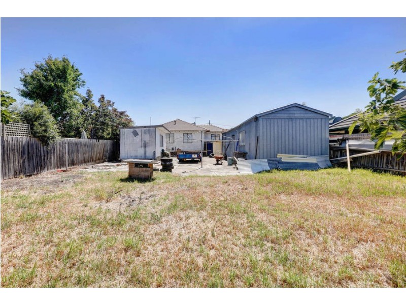 13 Avalon Avenue, Broadmeadows VIC 3047