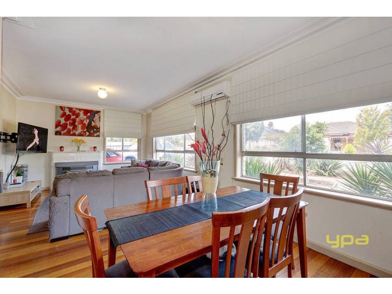 7 Watt Avenue, Oak Park VIC 3046