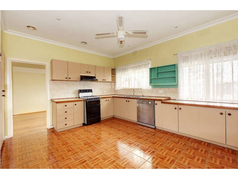 5 Hartington Street, Glenroy VIC 3046